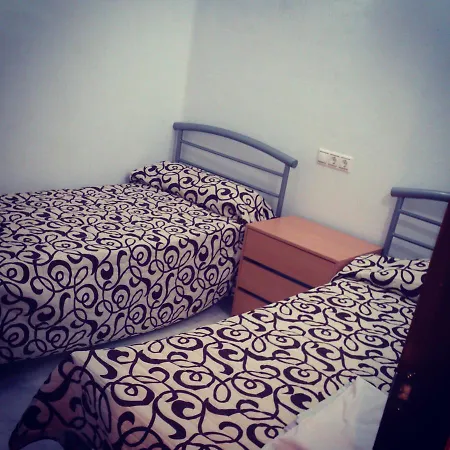 Апартаменты Apartamento Las Atalayas 3 Торевьиа